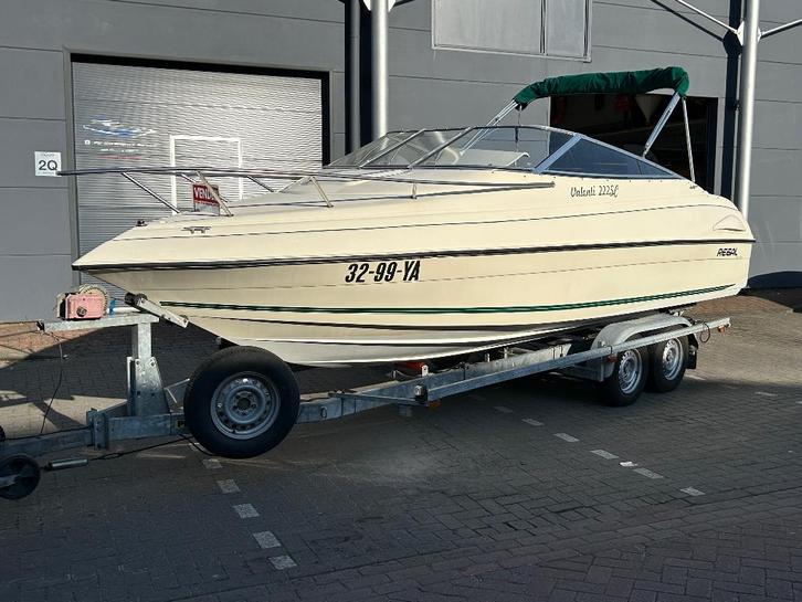 Speedboot 1997 Regal Valenti 222 CS Mercruiser 5.7L-V8 pega, Watersport en Boten, Speedboten, Zo goed als nieuw, 6 meter of meer