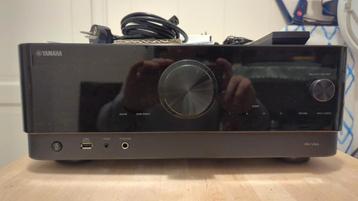 Yamaha RX-V6A beschikbaar voor biedingen