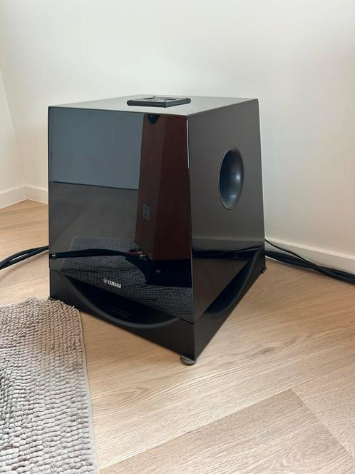 300W Subwoofer Yamaha NS-SW700 pianolak, Audio, Tv en Foto, Home Cinema-sets, Zo goed als nieuw, Ophalen