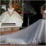 Lot de 50 robes de mariée, Divers, Comme neuf, Blanc, Enlèvement
