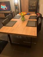 Mooie beuken tafel met zwart onderstel, Enlèvement