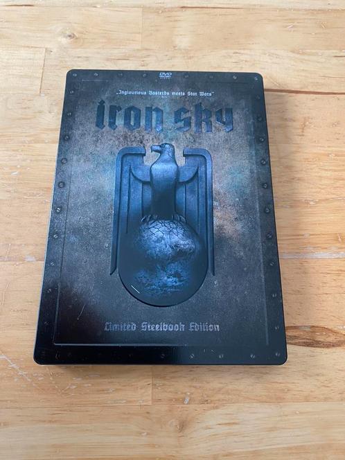 Dvd  :  Iron Sky - “Inglourious Basterds meets Star Wars”., CD & DVD, DVD | Science-Fiction & Fantasy, Comme neuf, Fantasy, À partir de 12 ans