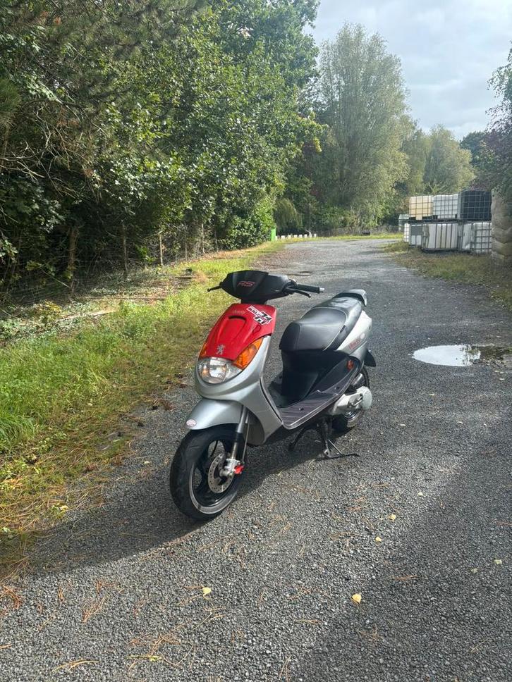 Peugeot vivacity a klasse, Fietsen en Brommers, Scooters | Peugeot, Gebruikt, Vivacity, Tweetakt, Ophalen