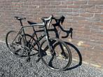 Trek Domane AL 5, Fietsen en Brommers, 28 inch, 10 tot 15 versnellingen, Zo goed als nieuw, 61 tot 65 cm