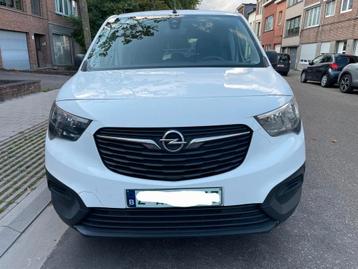Opel Combo 1.5D Bj 2022 132000km 1ste eigenaar airco beschikbaar voor biedingen
