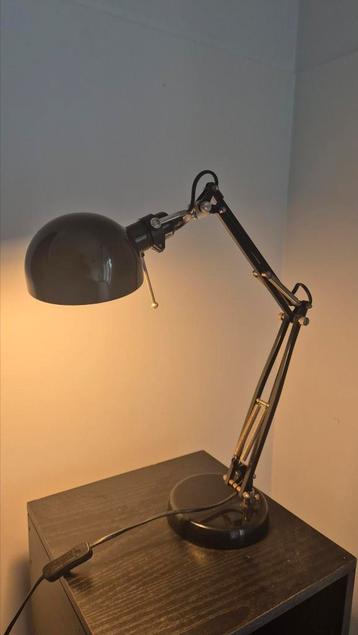 Bureaulamp / nachtlamp / tafellamp / Zwart beschikbaar voor biedingen