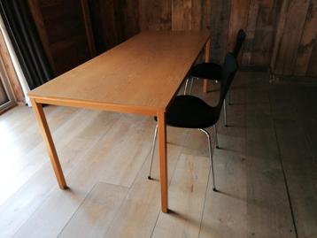 Tafel hout fineer  beschikbaar voor biedingen