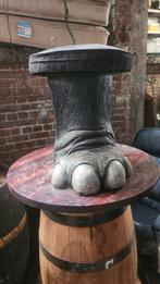 Olifantpoot poefje, Enlèvement