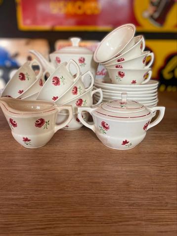 Nimy service a café avec petites roses, Antiquités & Art, Enlèvement ou Envoi