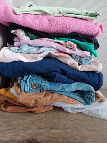 Pakket lot meisjeskleding babykleding maat80 beschikbaar voor biedingen