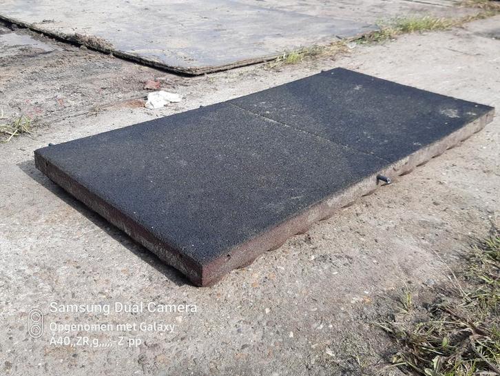 61 Rubber tegels 50x100x5, Dieren en Toebehoren, Stalling en Weidegang, Stalling, Weidegang