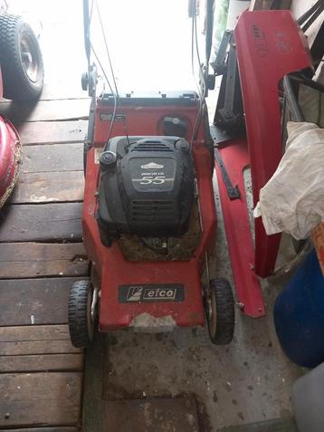 A vendre tondeuse et pièces, Enlèvement, Utilisé