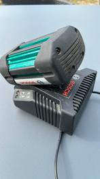 2x Accu met oplader voor Bosch Rotak 43Li, Ophalen, Gebruikt