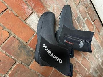 Duikbotjes Scubapro maat 48 beschikbaar voor biedingen