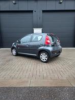 Peugeot 107, Auto's, Peugeot, Voorwielaandrijving, Stof, 50 kW, Zwart