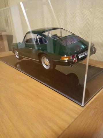 Porsche - 5 schaalmodellen op 1:12 beschikbaar voor biedingen