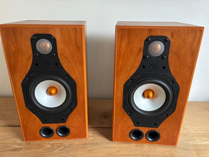 Monitor Audio Silver 3 - Made in England, Audio, Tv en Foto, Luidsprekerboxen, Zo goed als nieuw, Front, Rear of Stereo speakers