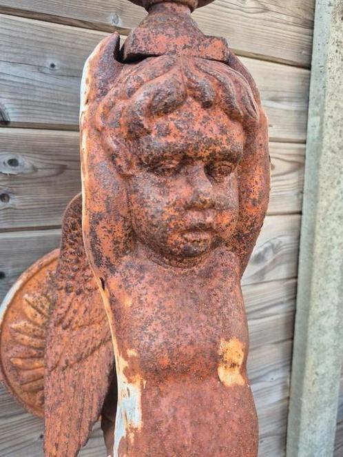 Oude cherubijn kasteelkandelaars van gietijzer, Antiek en Kunst, Curiosa en Brocante, Ophalen