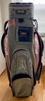 Un sac de golf PING 14 clubs et des clubs SPALDING MOLITOR, Sports & Fitness, Set, Utilisé, Ping