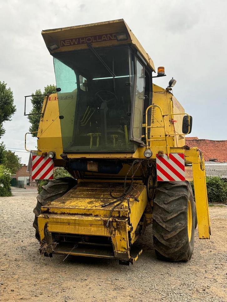 Gevraagd New Holland Maaidorsers, Zakelijke goederen, Landbouw | Werktuigen, Oogstmachine, Ophalen of Verzenden
