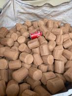 Brandhout briketten hout, Ophalen
