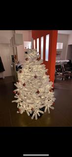 Witte kerstboom incl. verlichting en kerstballen te koop, Diversen, Kerst, Ophalen of Verzenden, Zo goed als nieuw