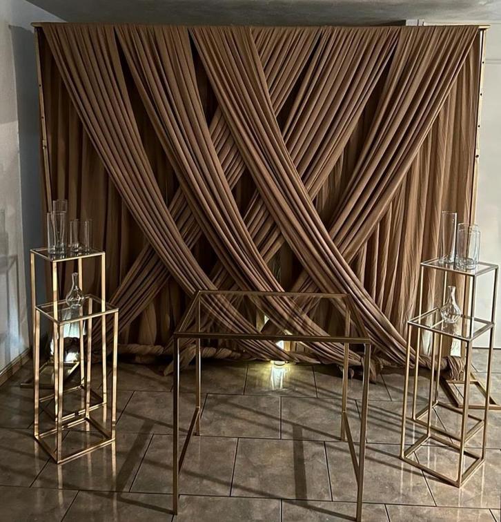 Feest decoratie trouw bruiloft backdrop gordijnen te koop, Hobby en Vrije tijd, Feestartikelen | Verhuur, Zo goed als nieuw, Ophalen