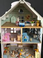 Poppenhuis. Heeft aan de buitenkant wel wat gebruikssporen, Ophalen, Gebruikt, Poppenhuis