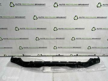 Bumpergeleider Achter Midden Fiat 500 E NIEUW ORIG 52140787 beschikbaar voor biedingen