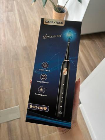 Dada tech-  elektrische tandenborstel beschikbaar voor biedingen