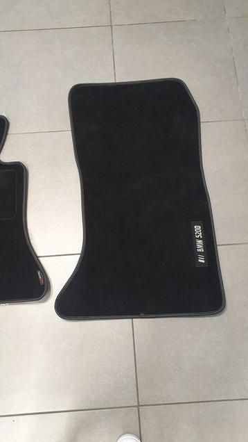Tapis sur mesure pour bmw f10 beschikbaar voor biedingen