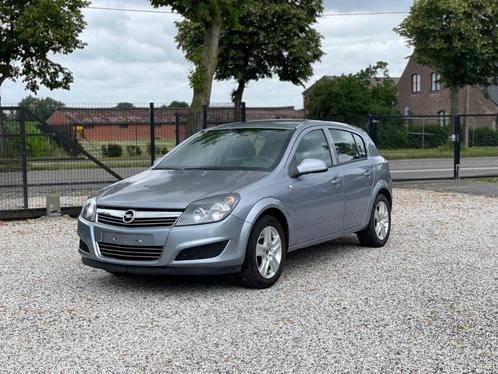 Opel Astra/1.4 Benzine/Clima/Garantie/***, Auto's, Opel, Bedrijf, Te koop, Astra, ABS, Airbags, Airconditioning, Boordcomputer