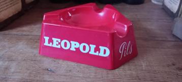 Plastic asbak voor brouwerijbier Léopold Pils beschikbaar voor biedingen