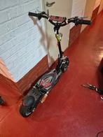 Lot de trotinette electrique a remonter, Fietsen en Brommers, Elektrische fietsen, Ophalen