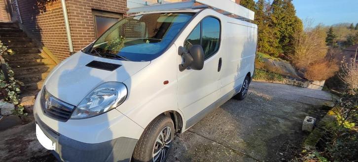 Opel Vivaro 2013 - Très bon état, Auto's, Bestelwagens en Lichte vracht, Particulier, Airbags, Airconditioning, Bluetooth, Centrale vergrendeling