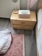 Nachtkast, Huis en Inrichting, Slaapkamer | Nachtkastjes, Ophalen, Gebruikt