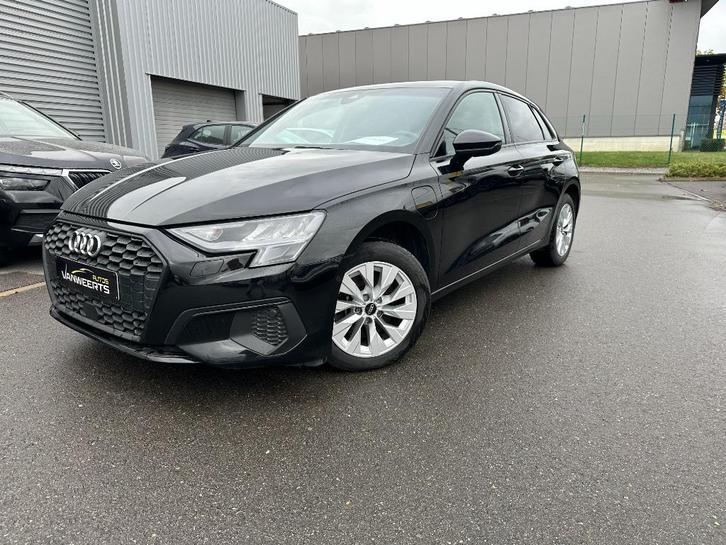 Audi A3, 40 TFSIe plug-in hybride, 1.4 benzine + elektrisch, Auto's, Audi, Bedrijf, Te koop, A3, ABS, Airbags, Airconditioning