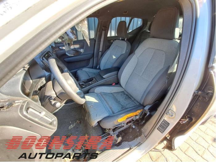 Airbag siège d'un Volvo XC40 (XC40 17-), Autos : Pièces & Accessoires, Autres pièces automobiles, Volvo, Utilisé, 3 mois de garantie