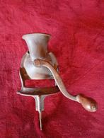 Moulin ancien, Enlèvement