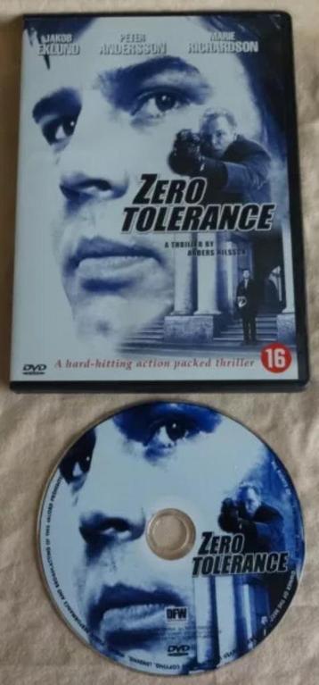 ZERO TOLERANCE dvd Non sous-titré Swedish Audio REGIO 2 DVD, Envoi, Comme neuf