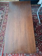 Eiken salontafel, Enlèvement