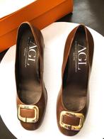 AGL Attilio giusti leombruni shoes - lage hakken - 39,5, Kleding | Dames, Schoenen, Pumps, Bruin, Verzenden, Zo goed als nieuw