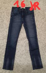 Jeans broek Levs 16 jaar 2 broeken, Zo goed als nieuw, Levis, Jongen, Ophalen