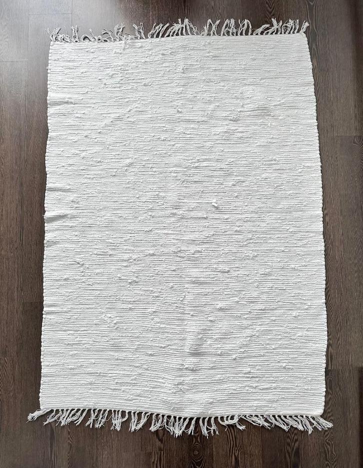 Joli tapis 100% coton blanc tressé main NEW, Antiek en Kunst, Antiek | Tapijten, Tafelkleden en Textiel, Ophalen
