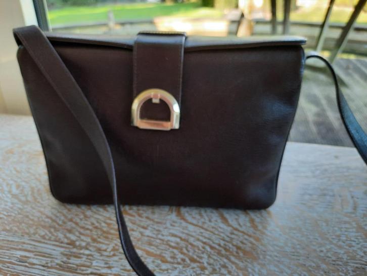 Stijlvolle schoudertas APOLLO, Handtassen en Accessoires, Tassen | Schoudertassen, Zo goed als nieuw, Overige merken, Bruin, Leer