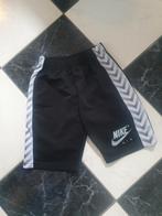 Korte broek nike (10 jaar), Enlèvement ou Envoi, Pantalon