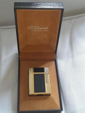Briquet Dupont en laque de Chine et plaqué or., Collections, Enlèvement ou Envoi, Comme neuf, Briquet