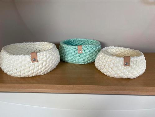 3 handgemaakte manden om babyspullen op te bergen, Kinderen en Baby's, Badjes en Verzorging, Nieuw, Overige typen, Ophalen of Verzenden