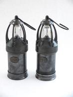 Lampes de mineur, Enlèvement