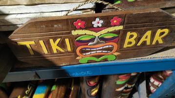 plaques Tiki bar 50x30 cm en bois d albesia 30 modèles 